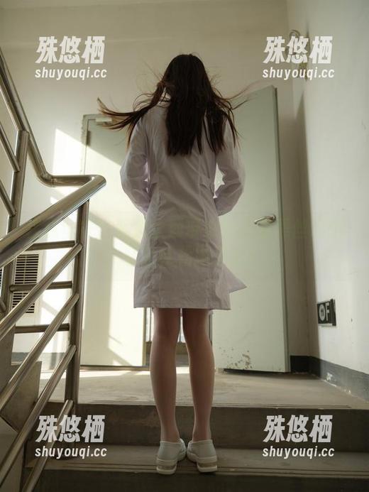 玄机每寸：紧急企划带来的内部黑丝精选，轻轻松松撩你心！