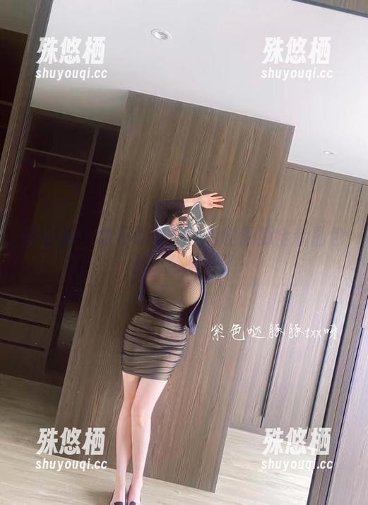 微密圈 - 敢不敢看？紫色哒豚豚全套图包在天台晒干了