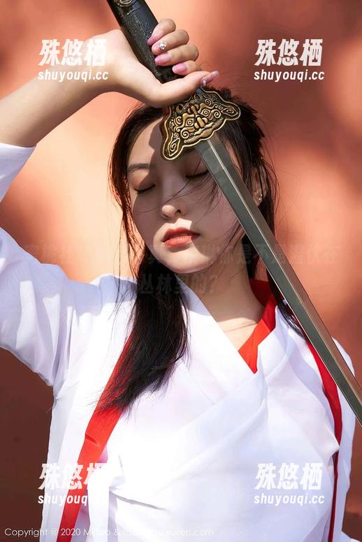 蜜桃社-伊琳 蜜桃社 - 豹纹写真,伊琳你是不是潜伏在丛林里的?