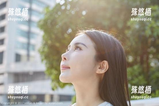 蜜桃社-谢芷馨Sindy 蜜桃社 - 作品展:谢芷馨Sindy泳衣大作战,水面上我只想说‘哇’!