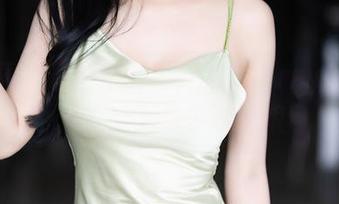 语画界 - 原图中的绯月樱cherry丝袜时刻：让人想多看一眼