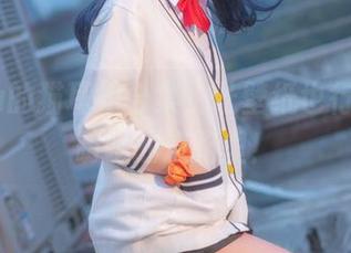 逐月Su的猫耳娘合集，让壁纸也行走在萌萌哒的道路里！