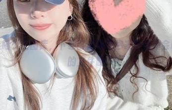 闪月半喵少女图库，下载前先确定你家的猫不会吃掉你的文件哟
