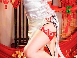 阮邑Fairy比基尼写真集：一不小心就被卷入了潮流的旋涡中。