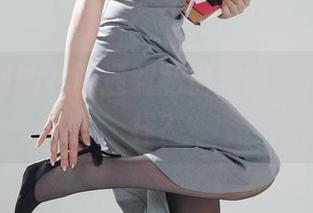 当阿寨寨的礼服遇到私房美图，效果会怎样？