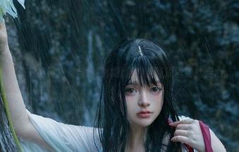 也许只有阿寨寨与她的体操服，能让原图如此走心。