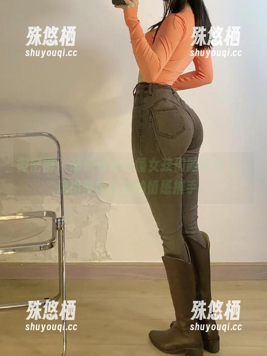 微密圈 - 陈佩奇也太懂女孩们的灵魂了，这组壁纸妥妥的情感捕手。