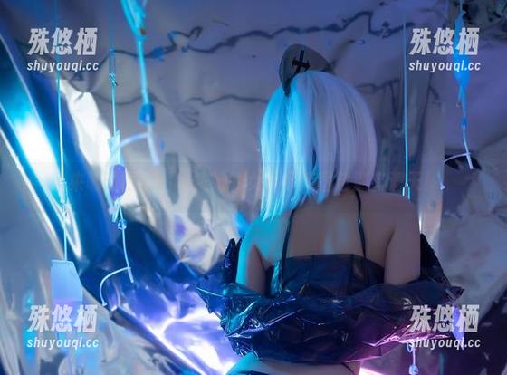 来瞧陌陌咕咕咕，她的女仆写真图包别有洞天！