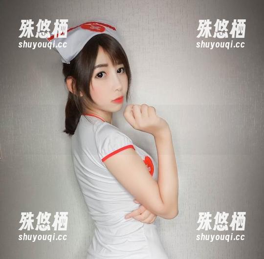 雯粥粥i出品：索尼子花嫁的图集，快来看这个不按常理出牌的时尚姿态！
