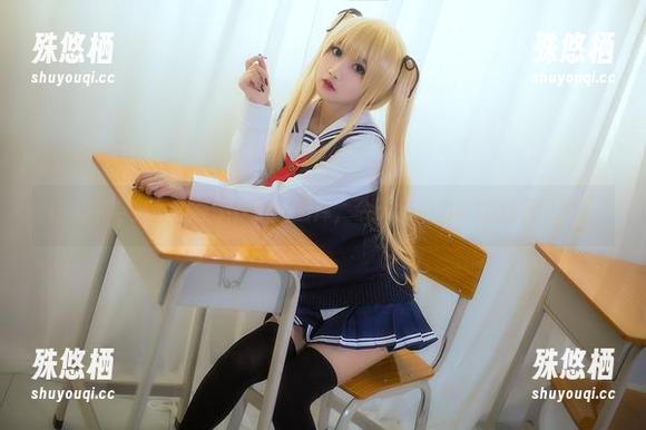 小奶牛与鬼畜瑶在不在w的图库，今天我承包你的欢乐时光！